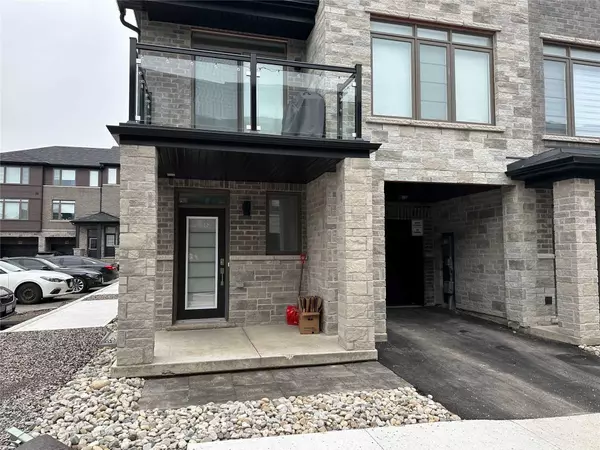 Lincoln, ON L0R 1B4,5000 Connor DR #11