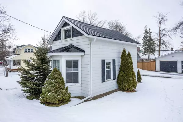 Kawartha Lakes, ON K9V 3N4,59 Wellington ST