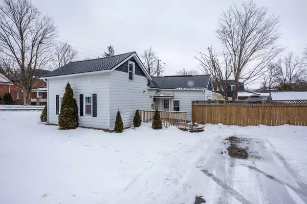 Kawartha Lakes, ON K9V 3N4,59 Wellington ST