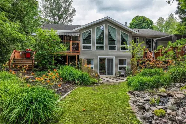 Kawartha Lakes, ON K0M 2T0,13 Duncan DR