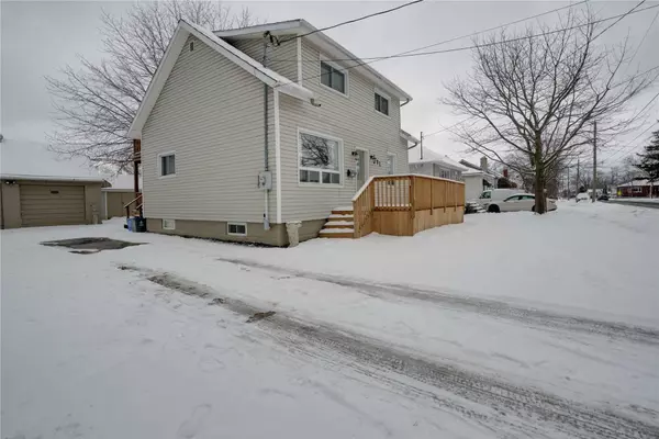 Port Colborne, ON L3K 4Z3,792 Steele ST