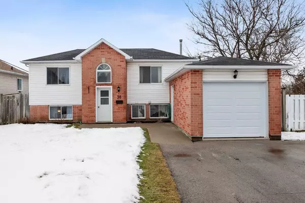 Kawartha Lakes, ON K9V 6B2,30 Elm CT