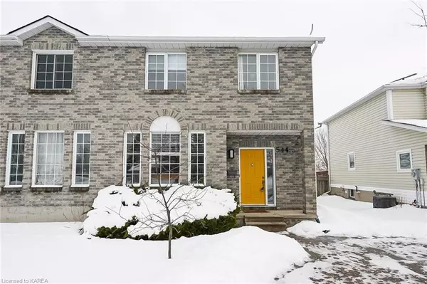 Kingston, ON K7M 8X3,544 BARNSLEY CRES