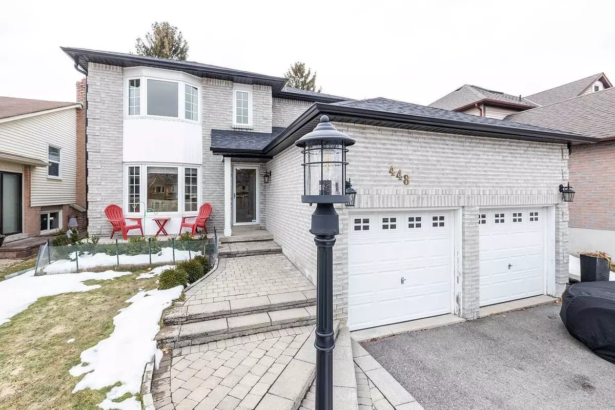 Oshawa, ON L1J 7R2,448 Prestwick DR