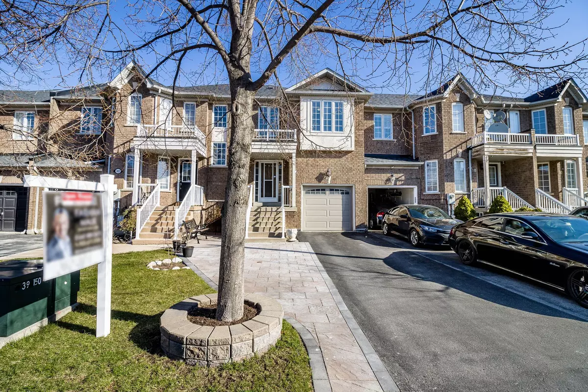 York, ON L4H 2M9,36 Laurelhurst CRES