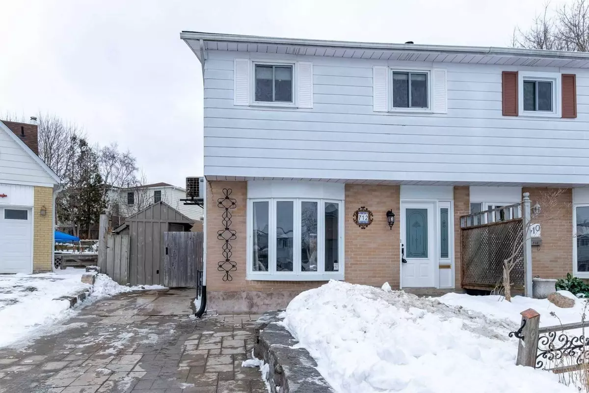 Newmarket, ON L3Y 5A6,712 Jackson CT