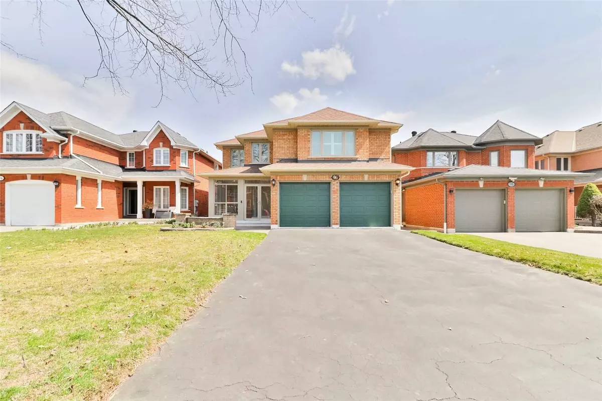 Markham, ON L3S 3R1,96 Bretton CIR