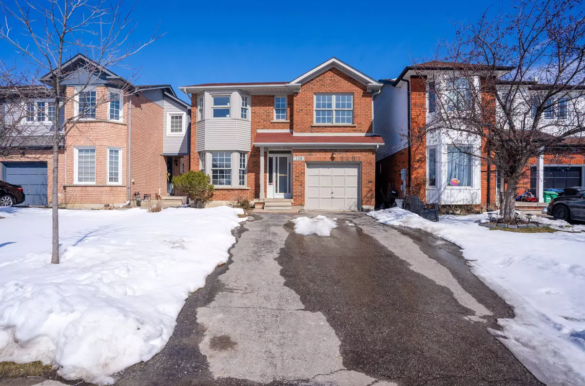 Brampton, ON L6R 1B7,128 Chipmunk CRES