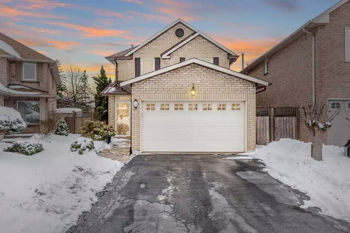 Brampton, ON L6Z 4H2,34 Cheviot CRES