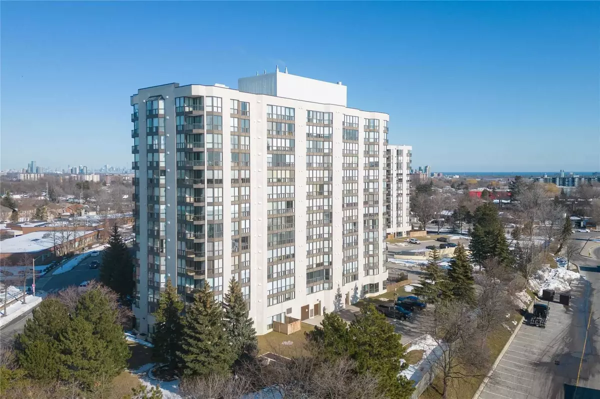 Mississauga, ON L4W 4N2,1155 Bough Beeches BLVD #708