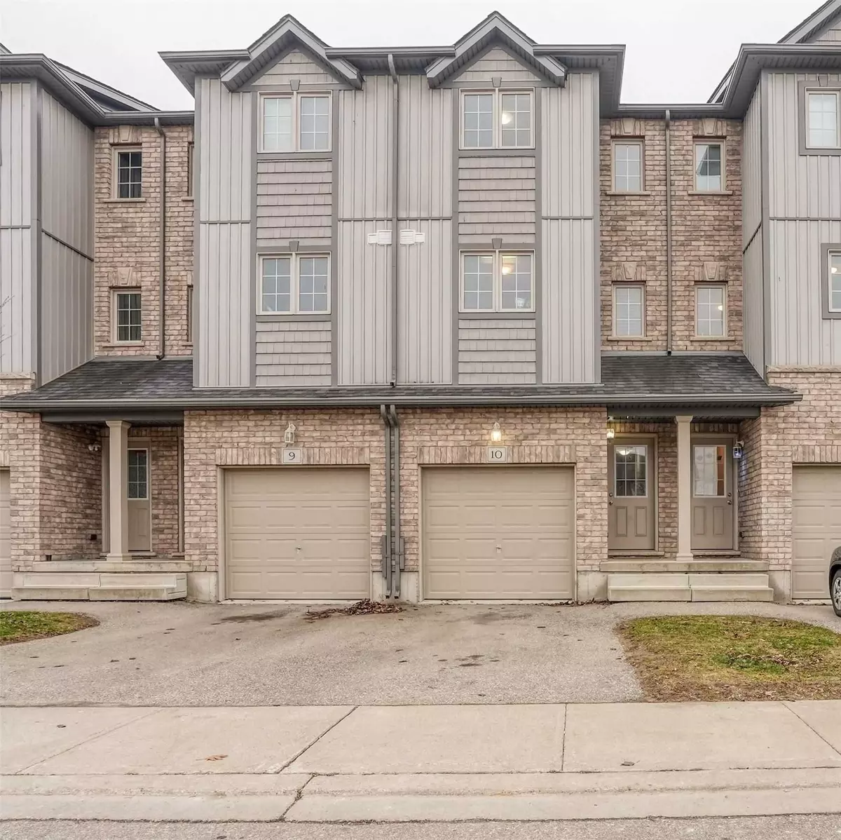 Kitchener, ON N2R 0C4,285 Old Huron RD #10