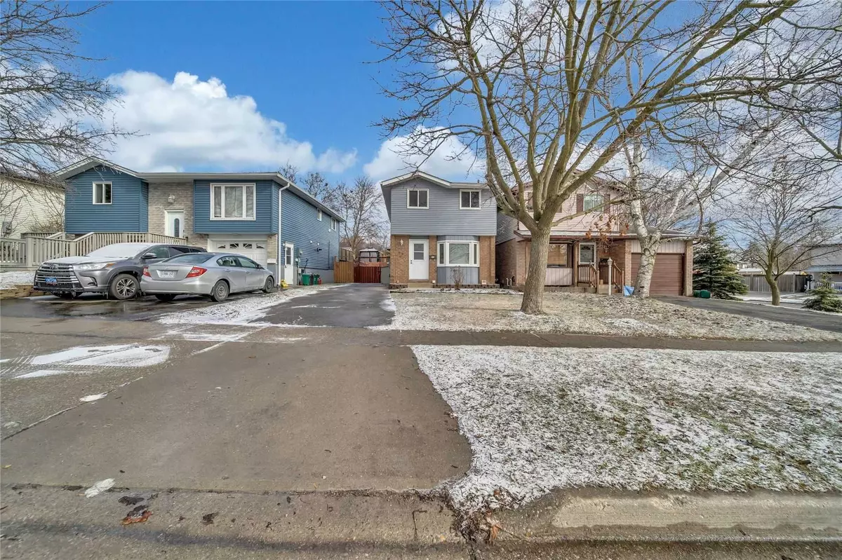 Cambridge, ON N1R 6A9,90 Carter CRES