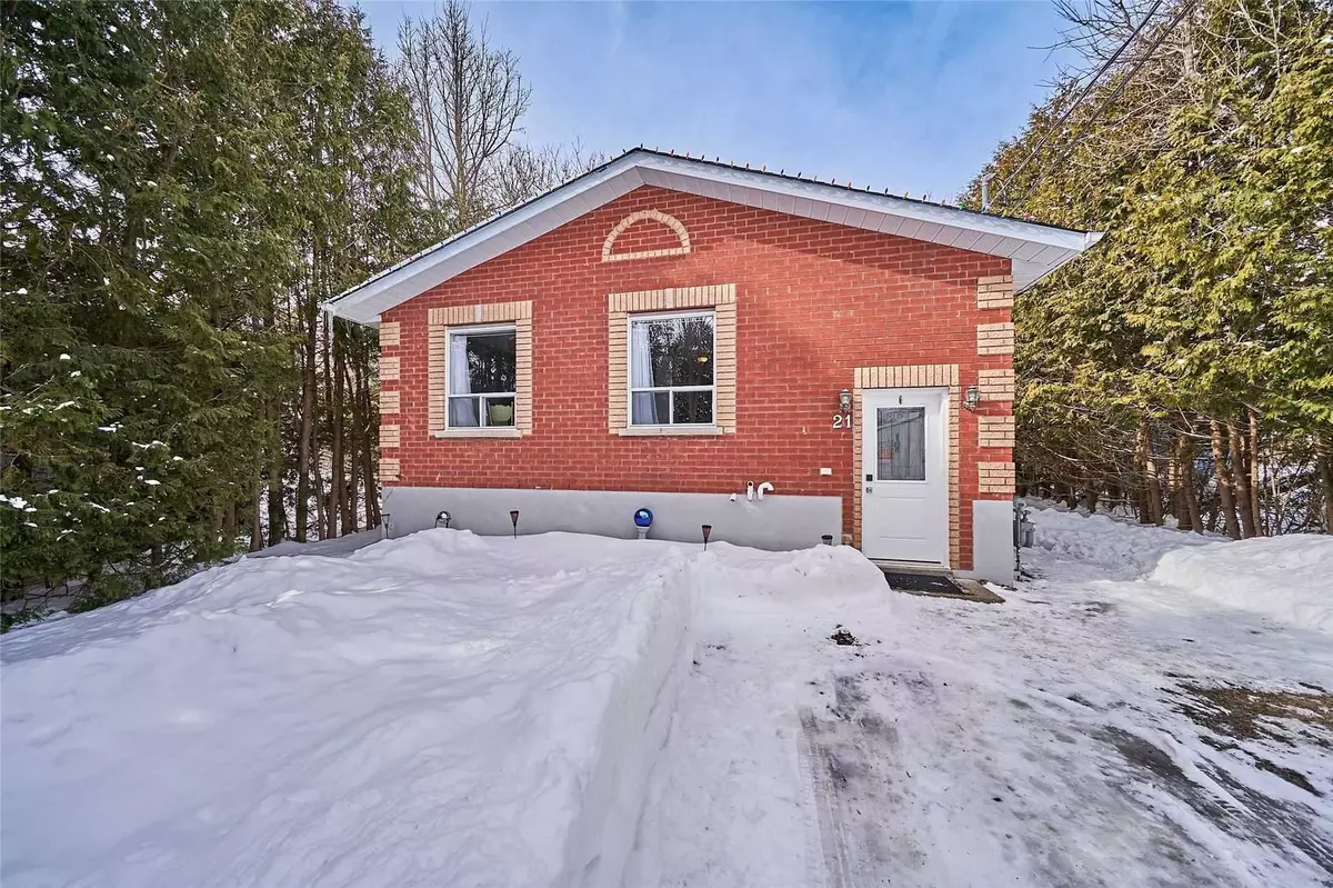 Kawartha Lakes, ON K0L 2W0,21 Alma ST N