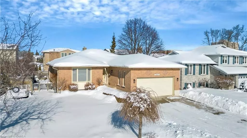 Kingston, ON K7P 2B6,1001 AMBLESIDE CRES