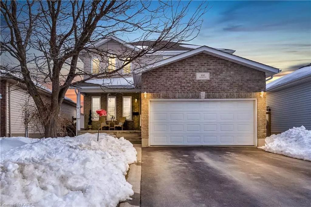 Frontenac, ON K7P 3C5,992 REDWOOD CRES