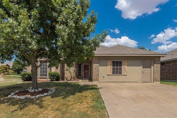 Alvarado, TX 76009,720 Lakeview Drive