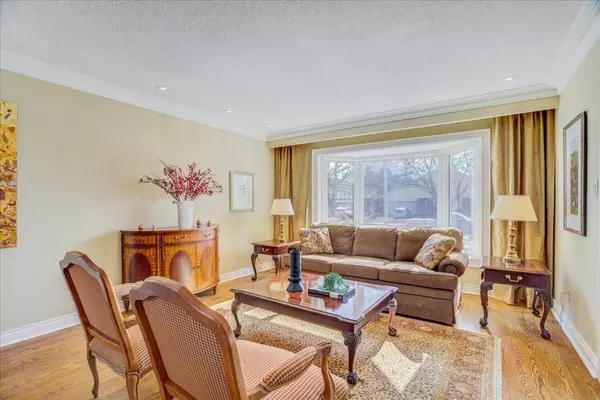 Toronto C13, ON M3A 2M3,68 Ranchdale CRES