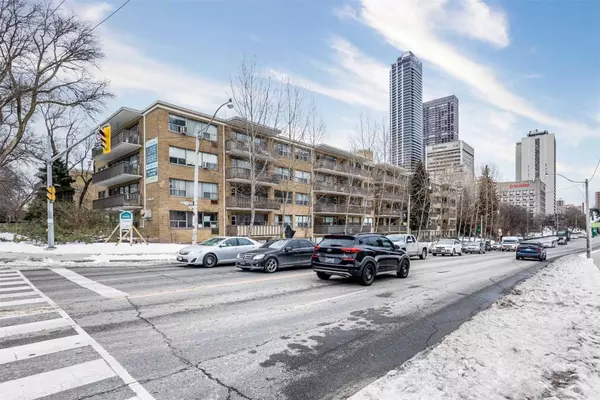 Toronto C09, ON M4W 1N4,5 Elm AVE #404