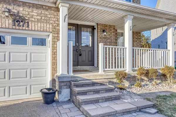 Oshawa, ON L1K 0E3,1271 Langley CIR