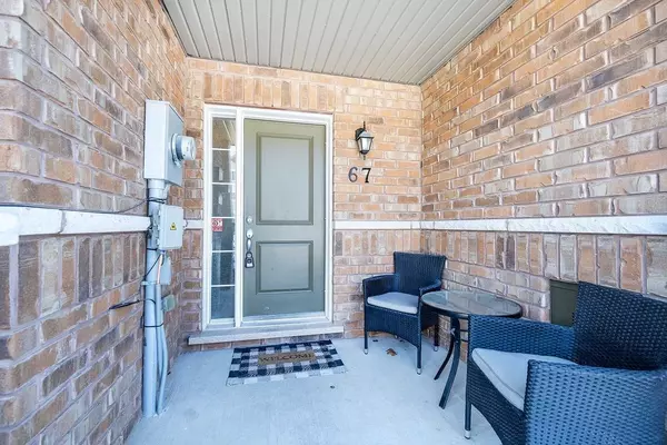 Oshawa, ON L1L 0J4,67 Nearco CRES