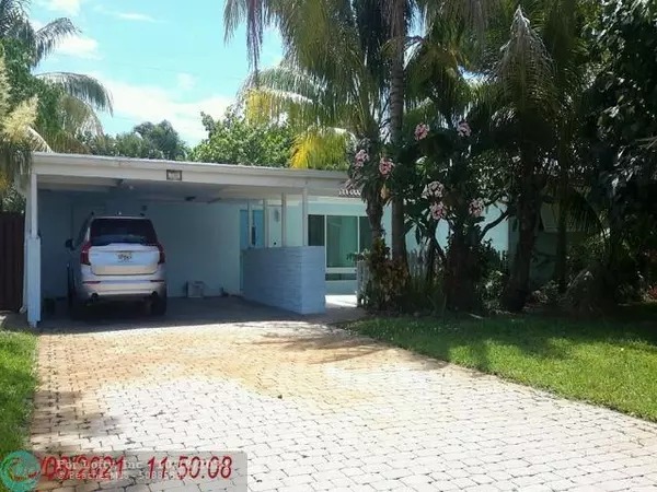 736 SE 9th Ave, Deerfield Beach, FL 33441