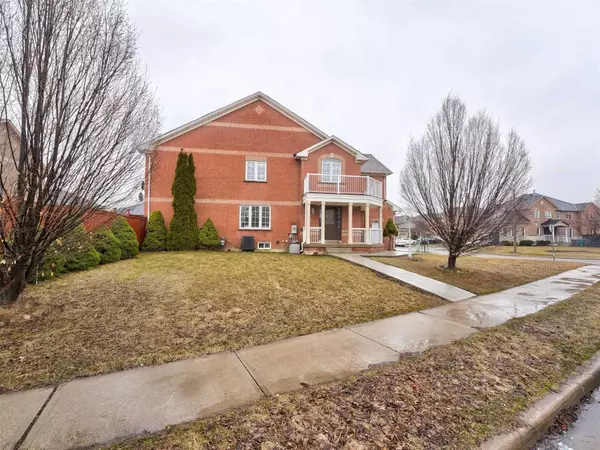 Brampton, ON L7A 1M8,55 Twin Pines CRES