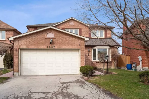 Mississauga, ON L4W 4S4,1002 Wetherby LN