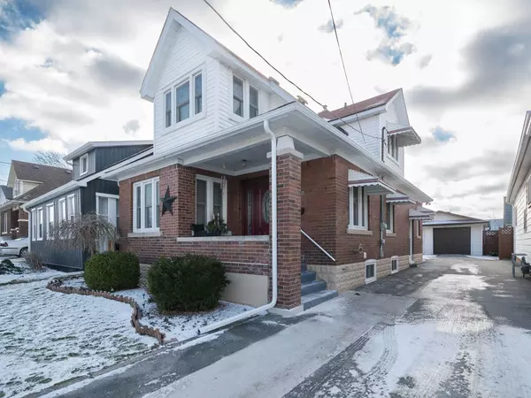 Thorold, ON L2V 1K1,118 Clara ST