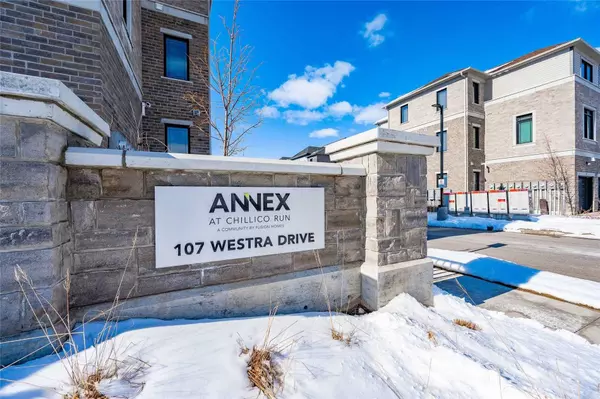 Guelph, ON N1K 0A5,107 Westra DR #44