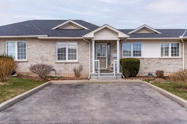 Grimsby, ON L3M 5S3,24 Kenyon CRES #41