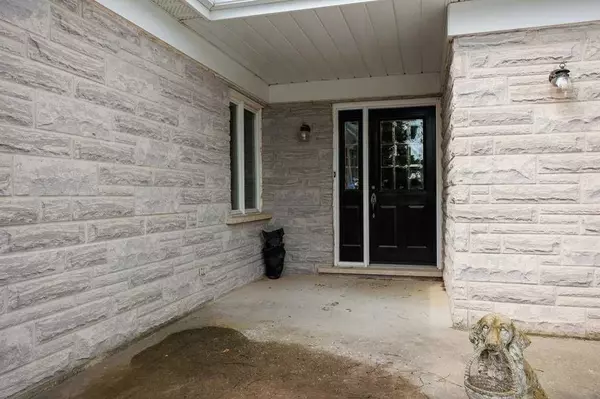 Cambridge, ON N3E 1B3,85 Starr CRES