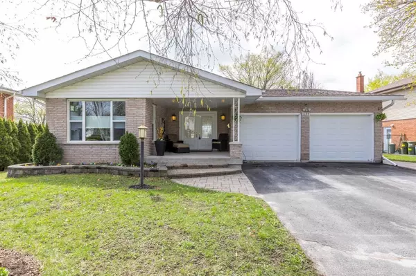 Peterborough, ON K9J 6M2,1654 Pinehill DR