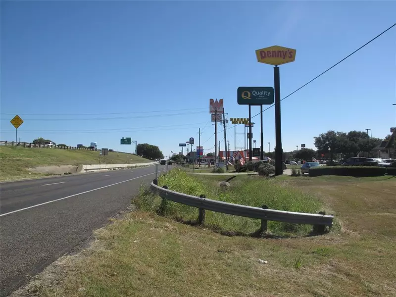 TBD I-45, Ennis, TX 75119