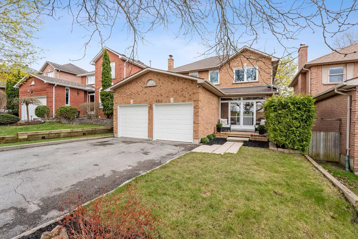 Newmarket, ON L3Y 8G8,450 Pickering CRES