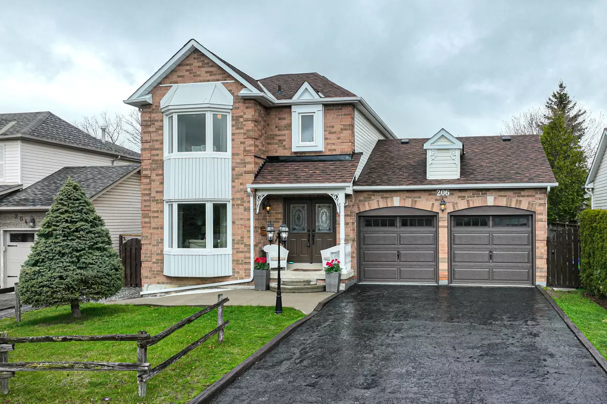 East Gwillimbury, ON L0G 1M0,206 King ST