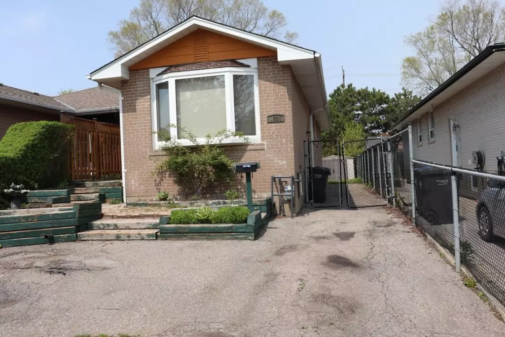 Mississauga, ON L6J 2E3,1605 Sandgate CRES