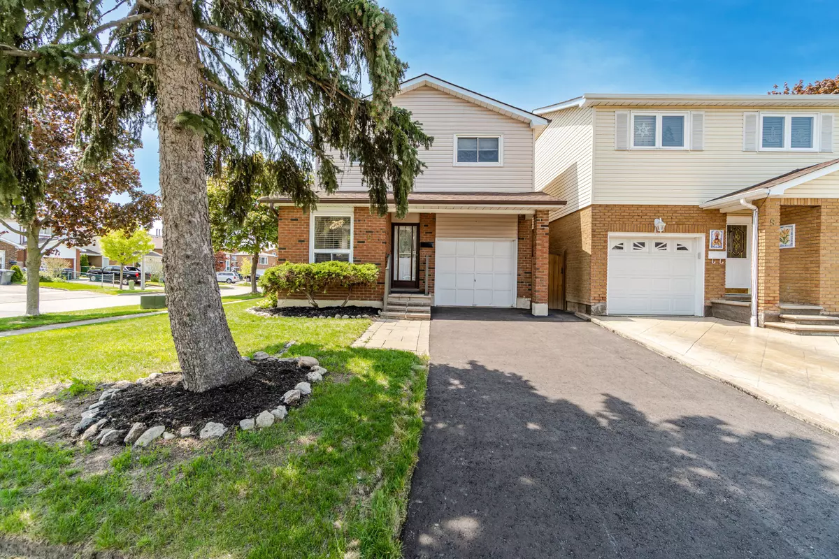 Brampton, ON L6V 3T1,6 Winterfold DR