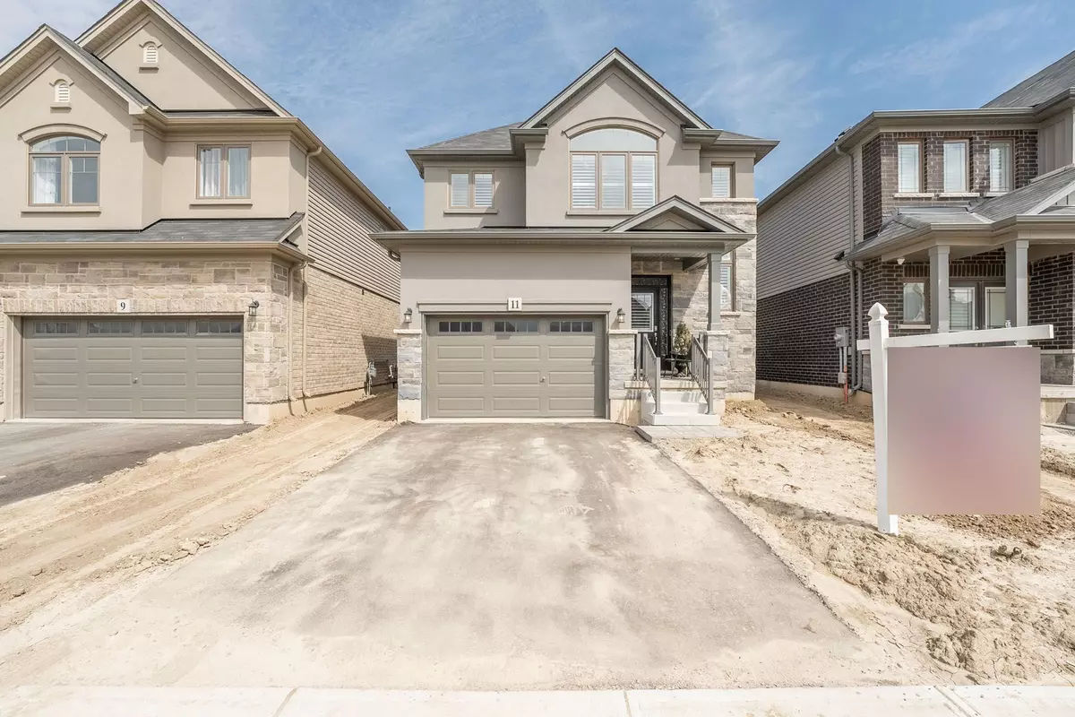 Brantford, ON N3T 5L5,11 Elkington LN