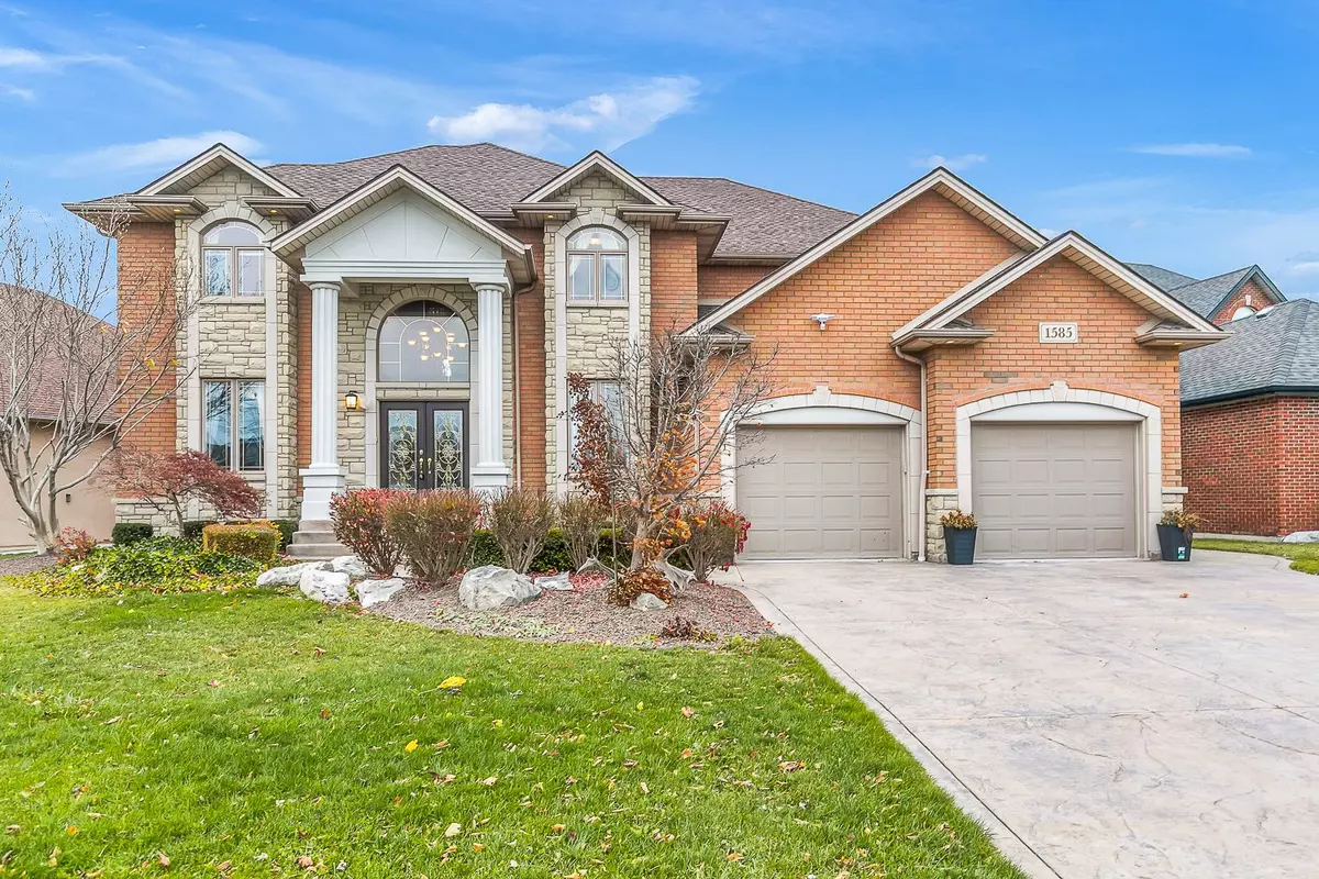 Windsor, ON N9G 2Z4,1585 Stoneybrook CRES