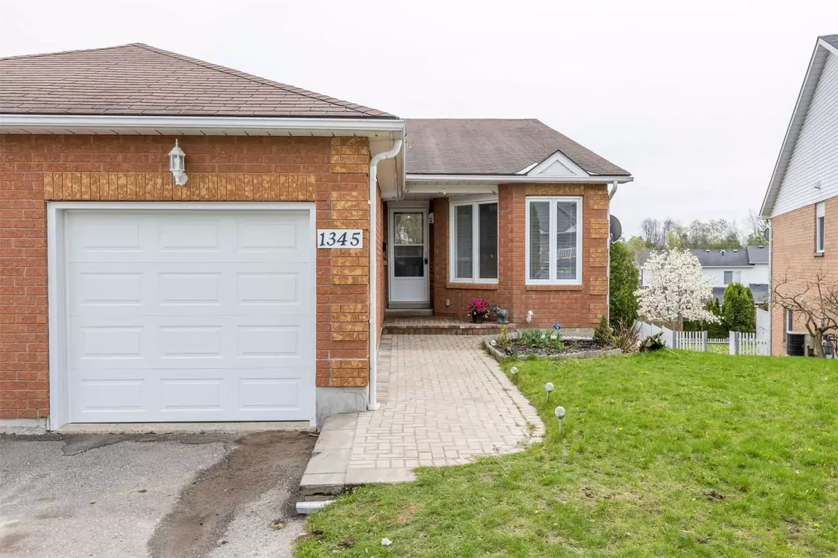 Peterborough, ON K9K 2K7,1345 Eagle CRES