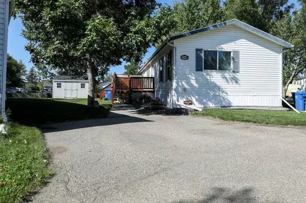 310 Porter ST, Coaldale, AB T1M 1P5