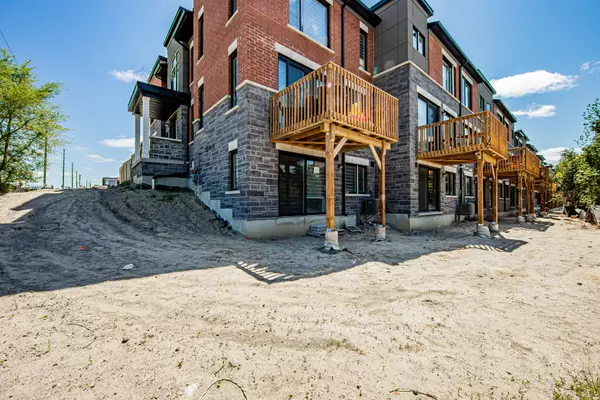 Whitby, ON L1R 0S2,85 Pine Gate PL