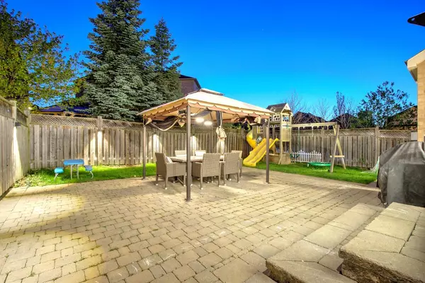 Vaughan, ON L6A 0H4,38 Giordano WAY