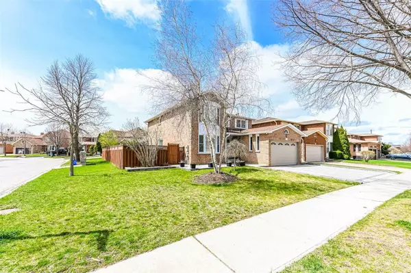 Markham, ON L3P 6J2,68 Cairns DR