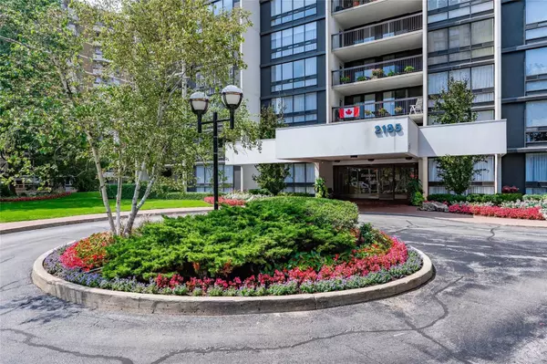 Oakville, ON L6L 5L6,2185 Marine DR #1405