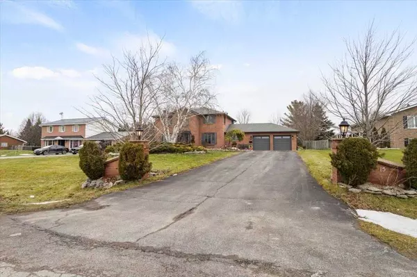 Kawartha Lakes, ON K0M 2M0,15 Doble DR