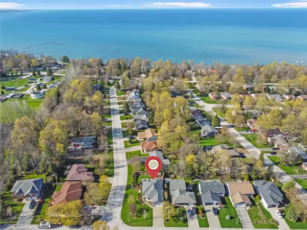 Meaford, ON N4L 1A6,86 Pollard DR