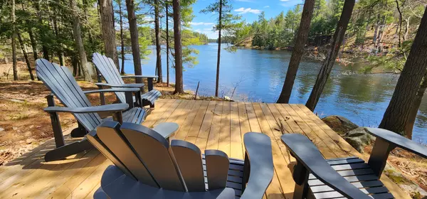 Muskoka Lakes, ON L0K 1E0,28SR406 Severn River Shores N/A