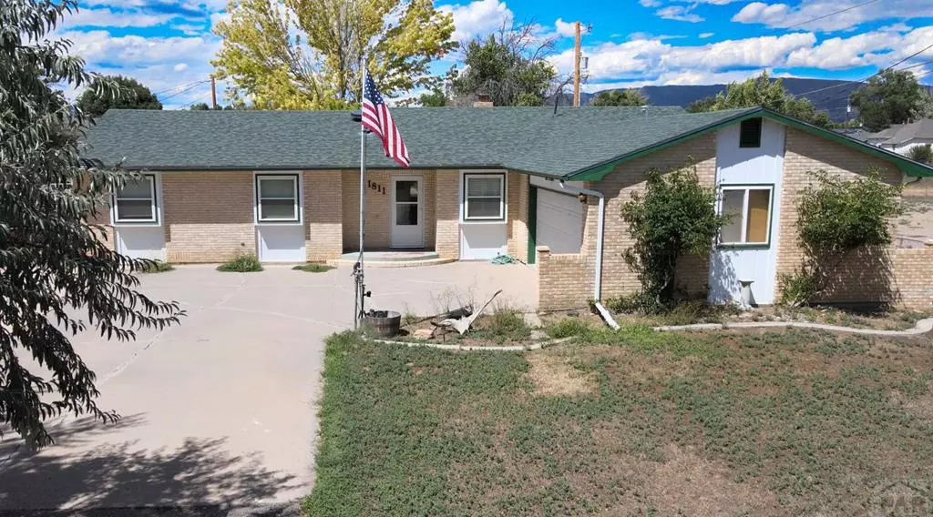 1811 Barr Ave, Canon City, CO 81212