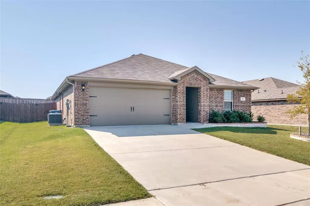 Royse City, TX 75189,902 Old Bluff Road